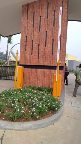 Samanea Hills Parung3 Palang pintu otomatis